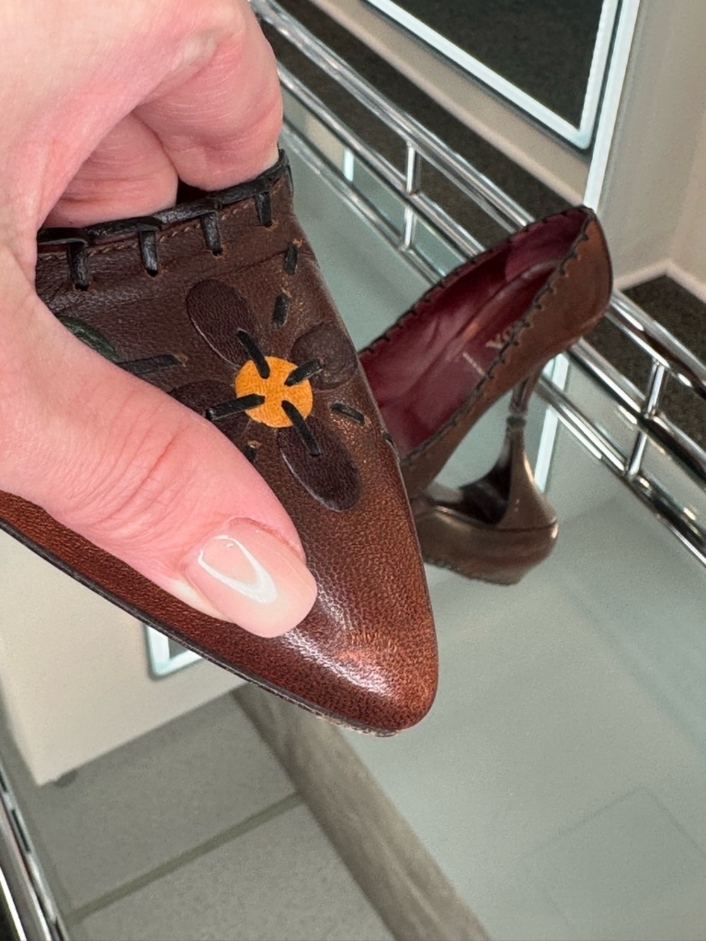 Prada pumps - Picture 8 of 17